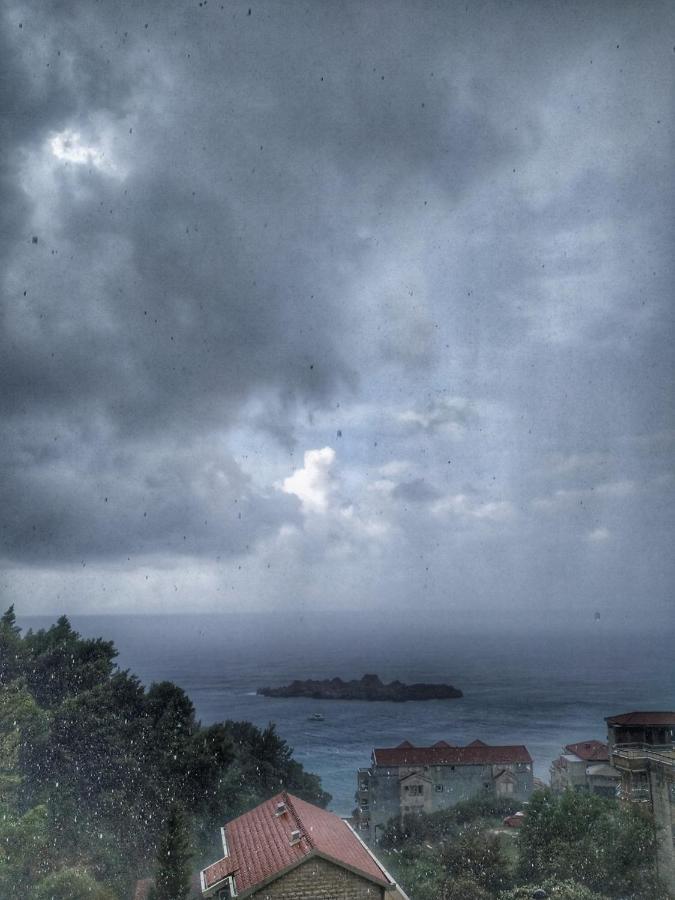 Ana Apartmani Sveti Stefan Eksteriør billede